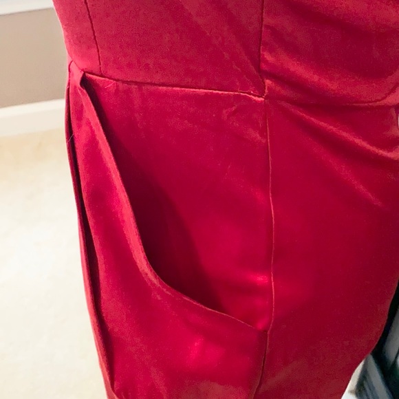 Strapless red dress - Picture 7 of 8